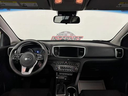 Used 2021 Kia Sportage LX w/ LX AWD Popular Package image 11