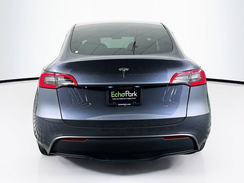 Used 2023 Tesla Model Y Long Range image 7
