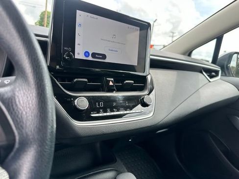Used 2024 Toyota Corolla LE FWD image 18