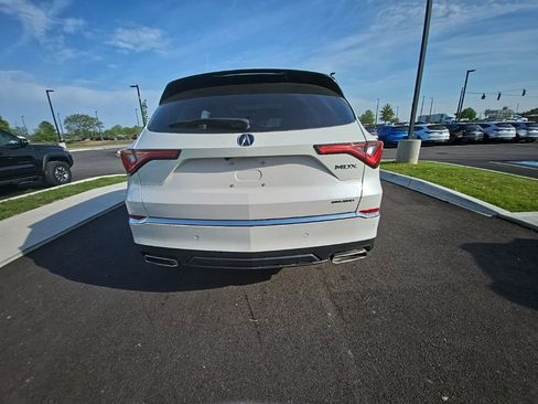 Used 2024 Acura MDX SH-AWD w/ Advance Package image 8