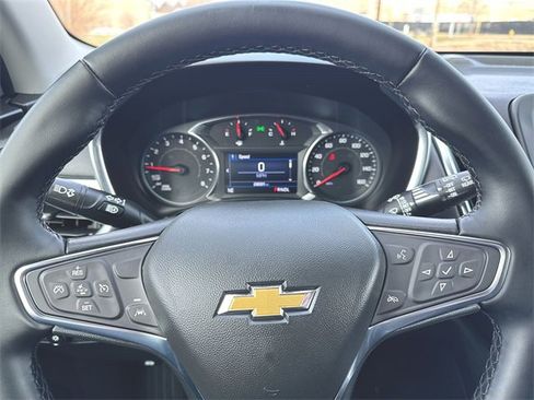 Used 2024 Chevrolet Equinox LT image 11