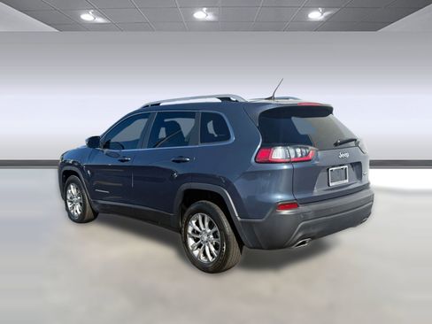 Used 2021 Jeep Cherokee Latitude Lux w/ Sun & Sound Group image 3