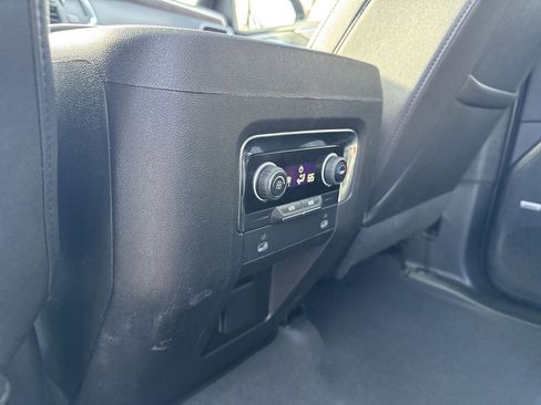 Used 2023 Chevrolet Tahoe Z71 image 30