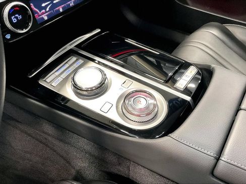 Used 2024 Genesis G80 2.5T AWD/4WD image 18