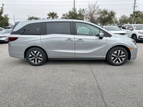 New 2026 Honda Odyssey EX-L image 7