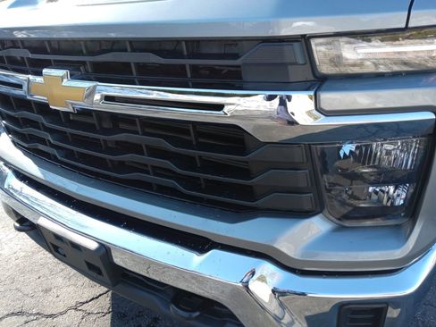 Used 2026 Chevrolet Silverado 2500 LT image 7