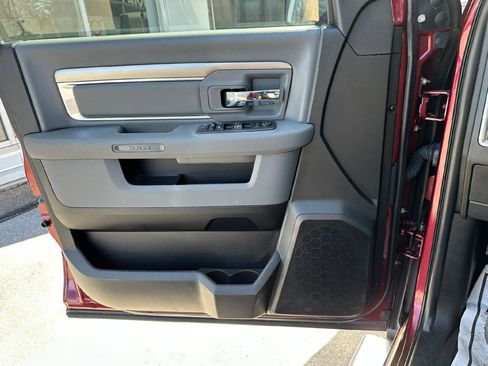 Used 2019 RAM 1500 Big Horn image 16