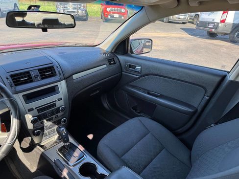 Used 2011 Ford Fusion SE FWD image 14