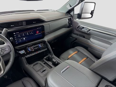 New 2026 GMC Sierra 2500 AT4 image 24