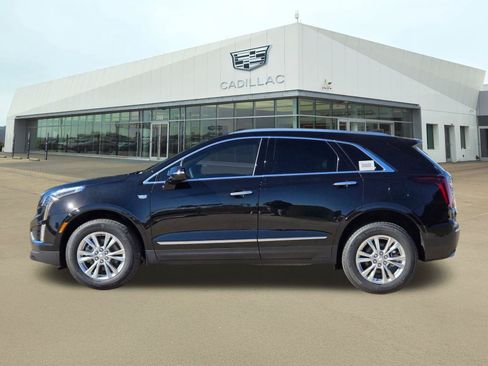 Used 2026 Cadillac XT5 Luxury w/ LPO, Floor Liner Package FWD image 3