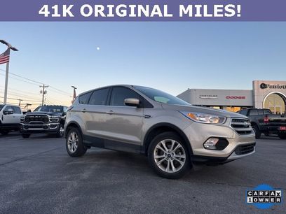 Used 2017 Ford Escape SE