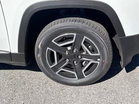 New 2026 Jeep Cherokee Limited image 11