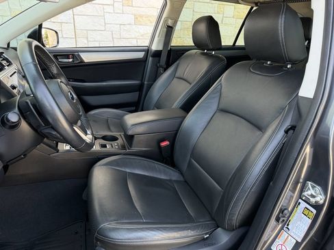 Used 2018 Subaru Outback 2.5i Premium AWD/4WD image 25