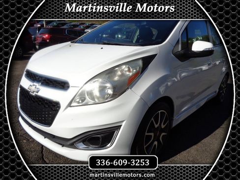 Used 2014 Chevrolet Spark LT image 1