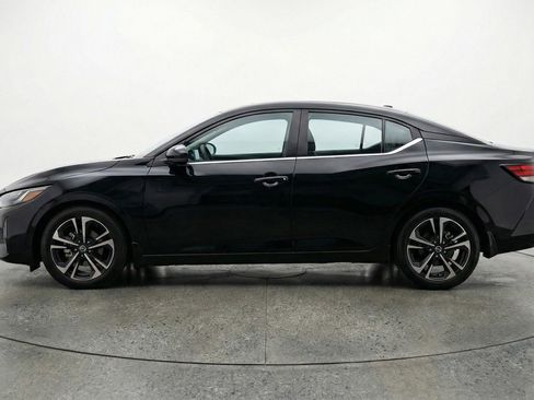Used 2025 Nissan Sentra SV FWD image 5