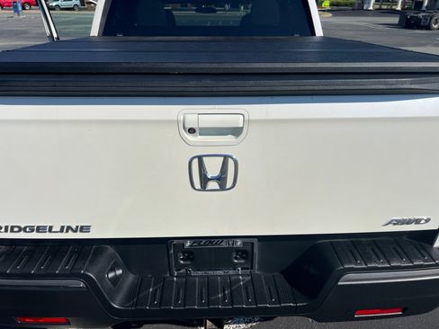 Used 2017 Honda Ridgeline RTL image 18