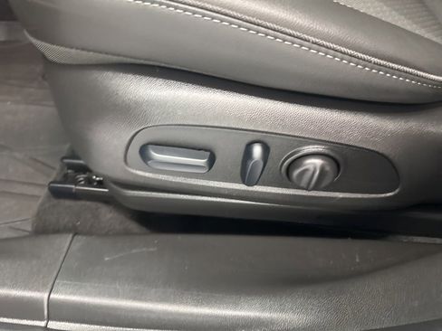 Used 2025 Buick Encore GX Preferred w/ Comfort Package AWD/4WD image 20