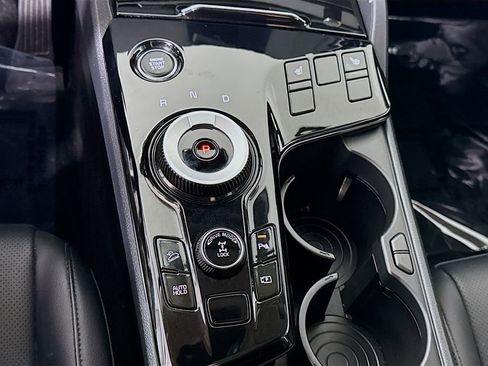 Certified 2024 Kia Sportage EX w/ EX Premium Package AWD/4WD image 11