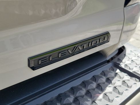 New 2026 GMC Canyon Elevation w/ Convenience Package RWD image 7