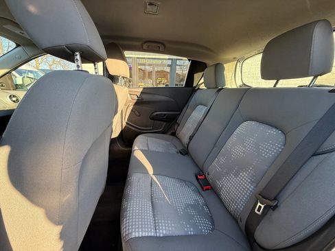 Used 2018 Chevrolet Sonic LT image 20