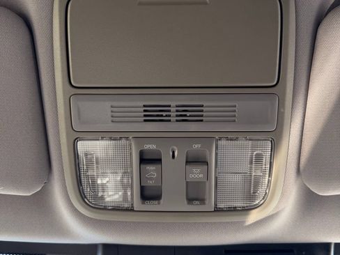 Used 2017 Honda CR-V EX image 21