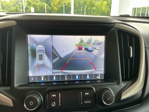 Used 2019 GMC Terrain Denali w/ Advanced Safety Package AWD/4WD image 23