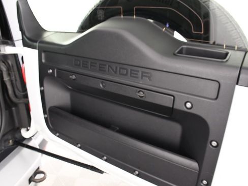 Used 2023 Land Rover Defender 110 S AWD/4WD image 25