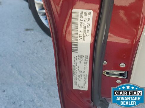 Used 2021 Jeep Cherokee Latitude Lux w/ Sun & Sound Group image 51