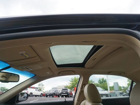 Used 2008 Acura TSX w/ Navigation FWD image 8