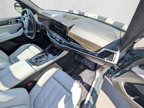 Used 2024 BMW X5 xDrive50e w/ Parking Assistance Package AWD/4WD image 20