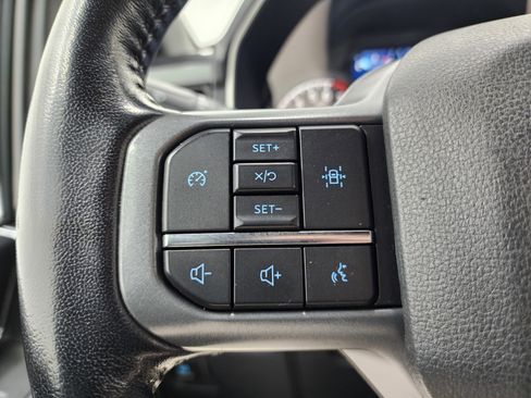 Used 2022 Ford F150 XLT w/ Equipment Group 302A High image 15