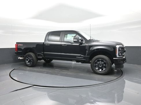 New 2026 Ford F250 XL w/ STX Appearance Package AWD/4WD image 12