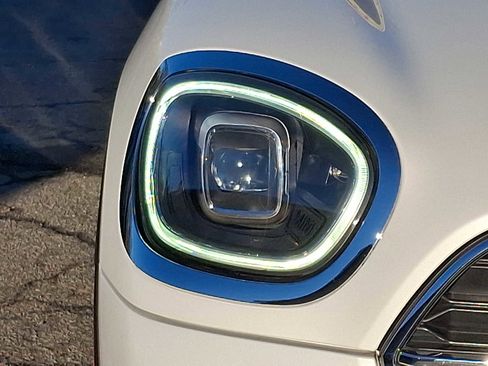 Certified 2024 MINI Cooper Countryman S image 9