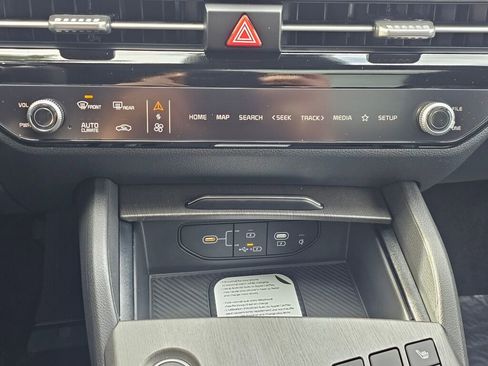 New 2026 Kia Sportage X-Line AWD/4WD image 16