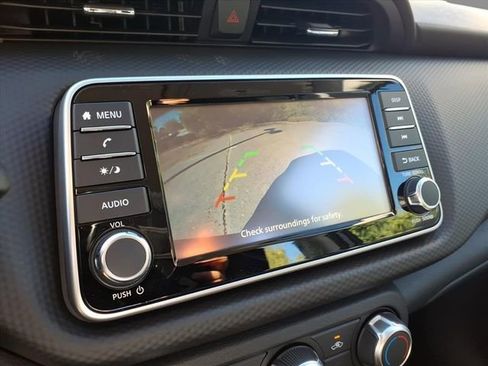 New 2025 Nissan Kicks Play S image 22