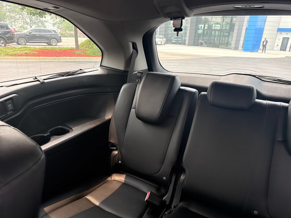 Used 2023 Honda Odyssey Touring image 22