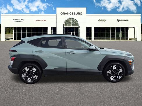 Used 2025 Hyundai Kona SEL FWD image 10