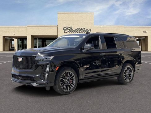 Certified 2024 Cadillac Escalade V AWD/4WD image 34