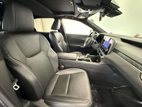 Used 2023 Lexus RX 350 Premium w/ Accessory Package AWD/4WD image 14