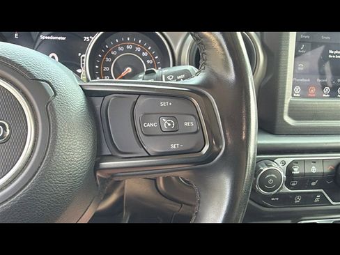 Used 2022 Jeep Wrangler Unlimited Sport w/ Cold Weather Group AWD/4WD image 14