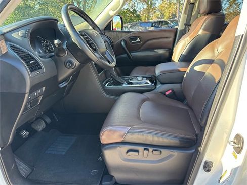 Used 2023 INFINITI QX80 Premium Select w/ Cargo Package image 11