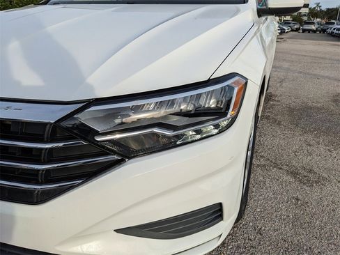 Used 2019 Volkswagen Jetta S w/ Driver Assistance Package image 10