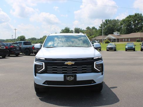 New 2026 Chevrolet Tahoe High Country AWD/4WD image 3