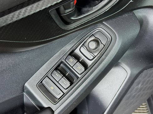 Used 2020 Subaru Impreza 2.0i image 19