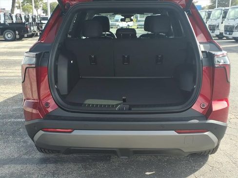 New 2027 Chevrolet Equinox LT w/ Convenience Package II FWD image 12