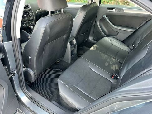 Used 2014 Volkswagen Jetta TDI FWD image 30