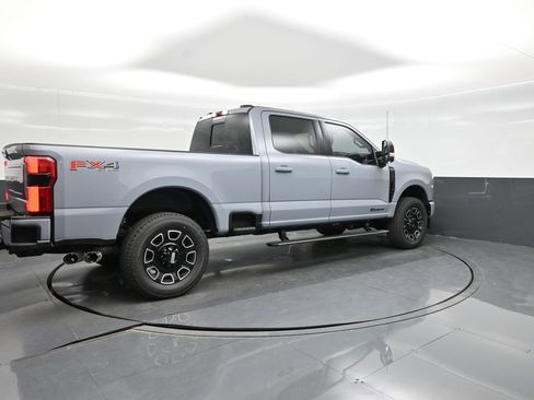 New 2026 Ford F250 Platinum AWD/4WD image 9