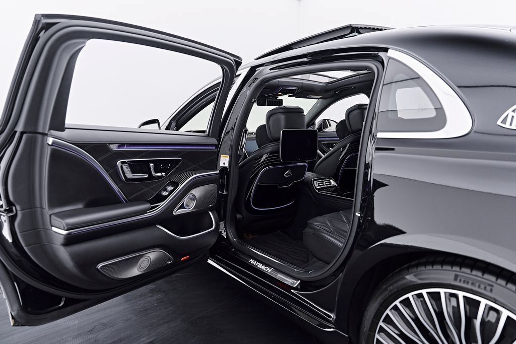 Used 2022 Mercedes-Benz Maybach S 580 4MATIC image 37