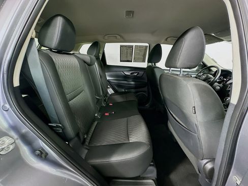 Used 2019 Nissan Rogue SV AWD/4WD image 24