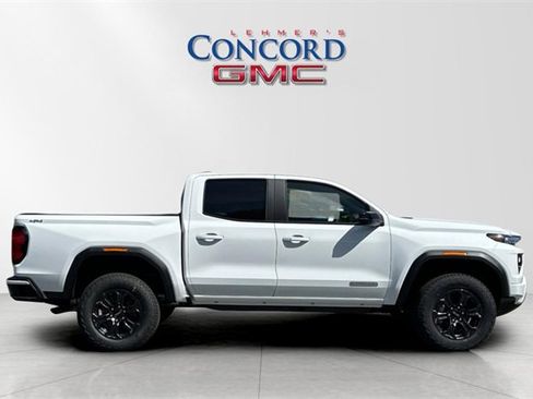 New 2025 GMC Canyon Elevation w/ Convenience Package image 3